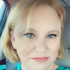 Meet your Posher, Shelly